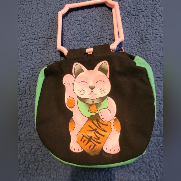 Handmade, hand-painted Chinese Fortune Cat handbag. - Picture 7 of 10